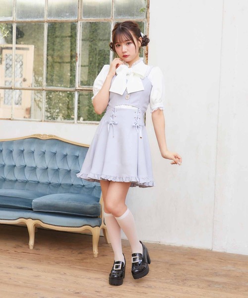 ROJITA(ロジータ)の「【TGCteen2023 summer着用アイテム/ベージュ】フロントカットキャミワンピース(ジャンパースカート・レディース・ベージュ/サックスブルー/ブラック・FREE)」の11枚目の写真