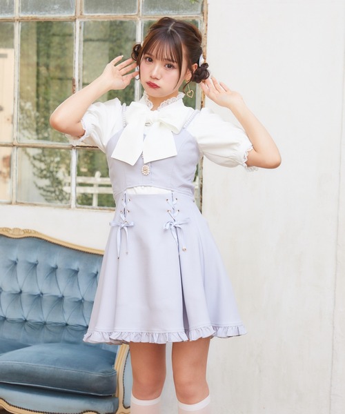 ROJITA(ロジータ)の「【TGCteen2023 summer着用アイテム/ベージュ】フロントカットキャミワンピース(ジャンパースカート・レディース・ベージュ/サックスブルー/ブラック・FREE)」の15枚目の写真