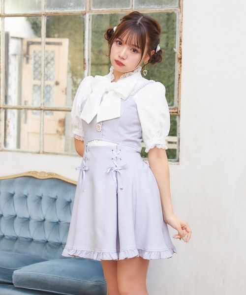 ROJITA(ロジータ)の「【TGCteen2023 summer着用アイテム/ベージュ】フロントカットキャミワンピース(ジャンパースカート・レディース・ベージュ/サックスブルー/ブラック・FREE)」の18枚目の写真