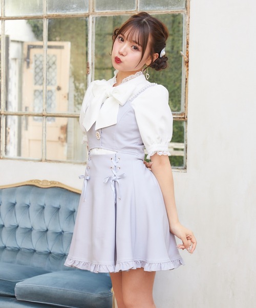 ROJITA(ロジータ)の「【TGCteen2023 summer着用アイテム/ベージュ】フロントカットキャミワンピース(ジャンパースカート・レディース・ベージュ/サックスブルー/ブラック・FREE)」の19枚目の写真