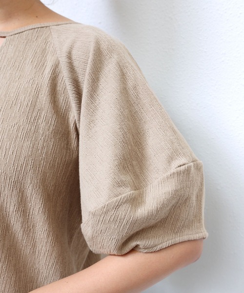 andme(アンドミー)の「楊柳前後2wayランタンスリーブトップス(Tシャツ/カットソー・レディース・ブラック/ベージュ/キナリ/ブルー・FREE)」の15枚目の写真