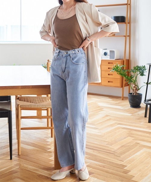 Rejoule（リジュール）の「ハイウエストデニムストレートパンツ（デニムパンツ・レディース・ライトブルー/ダークブルー・S/M）」の7枚目の写真
