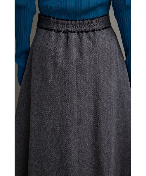 AZUL by moussy（アズールバイマウジー）の「レイヤードデザインフレアスカート（スカート・レディース・レッド系その他/ブラック・MEDIUM/SMALL）」の9枚目の写真