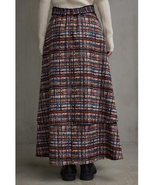 AZUL by moussy（アズールバイマウジー）の「レイヤードデザインフレアスカート（スカート・レディース・レッド系その他/ブラック・MEDIUM/SMALL）」の16枚目の写真