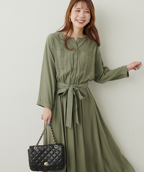 natural couture(ナチュラルクチュール)の「胸ポケデザインドルマンスリーブワンピース(ワンピース・レディース・ライトベージュ/ブラウン/カーキ/レンガ・FREE)」の16枚目の写真