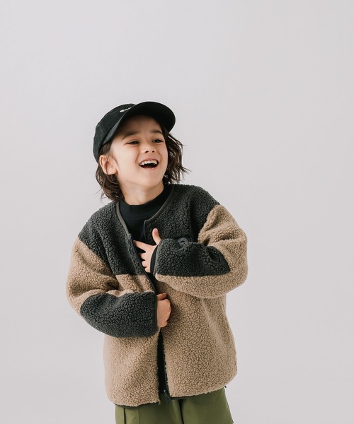 BAYFLOW（ベイフロー）の「[表裏使える！フードなしで安心♪]リバーシブルボアジャケット（KIDS）（その他アウター・キッズ・ベージュ/オフホワイト・130cm/140cm/110cm/120cm）」の15枚目の写真