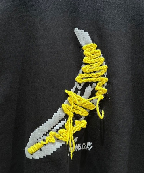 amok(アモク)の「amok /アモク/別注バナナ スウェット(スウェット・メンズ・ブラック・S/M/L)」の7枚目の写真