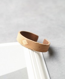 IO（イオ）（イオ）の「【ネイティブ】レザーバングル（ブレスレット）」