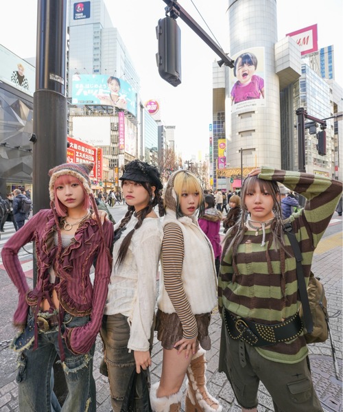 CRANK（クランク）の「【CRANK】DAMAGED STRIPE KNIT（ニット/セーター・レディース・ピンク/カーキ/スカイブルー・ONE SIZE）」の14枚目の写真