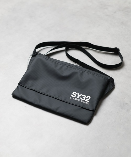 【セール】『SY32 by SWEET YEARS』 MAGNET TYPE SACOCHE（ショルダーバッグ）｜SY32 by SWEET YEARS（エスワイサーティトゥバイスィートイヤーズ）