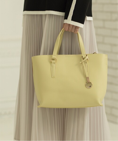 OPAQUE.CLIP（オペークドットクリップ）の「◆【2WAY】バイカラー3層ミドルトートバッグ（トートバッグ・レディース・ブラック/イエロー系4/ベージュ系その他7・00）」の14枚目の写真