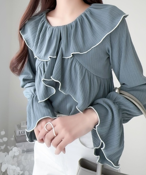 mily bilet(ミウィビレット)の「【mily bilet】着映え力抜群。フリルクロスメローデザインプルオーバー(Tシャツ/カットソー・レディース・ブルー/アイボリー/ブラック・SMALL/MEDIUM/LARGE/X-LARGE)」の14枚目の写真