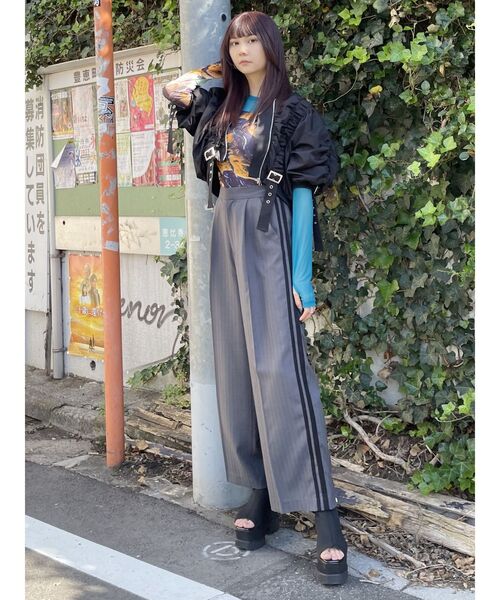 MURUA（ムルーア）の「サイドラインタックパンツ（その他パンツ・レディース・アイボリー/モカ/グレー・1/2）」の13枚目の写真