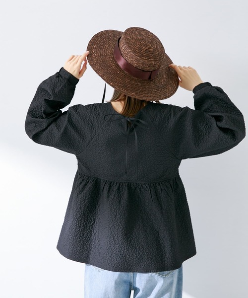 URBAN RESEARCH Sonny Label（アーバンリサーチサニーレーベル）の「ふくれジャガードペプラムブラウス（シャツ/ブラウス・レディース・ブラック/オフホワイト/ベージュ・FREE）」の21枚目の写真