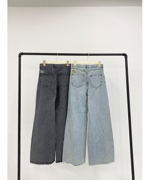 ジュメロ clash bijou denim pants ブルー jumelle（ジュメロ）の「clash bijou denim pants（デニムパンツ