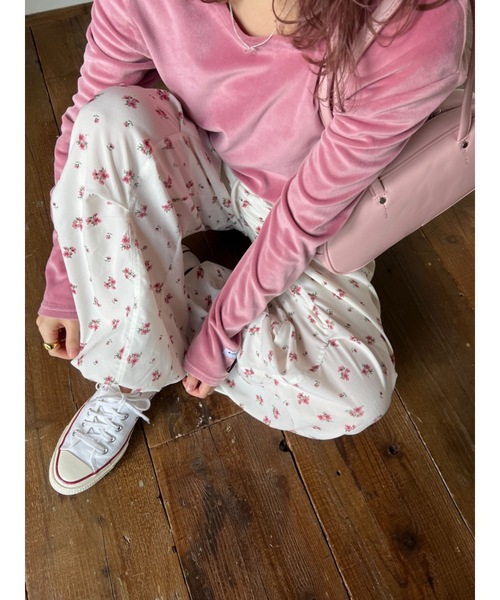 jumelle（ジュメロ）の「flower cargo pants（カーゴパンツ）」 - WEAR