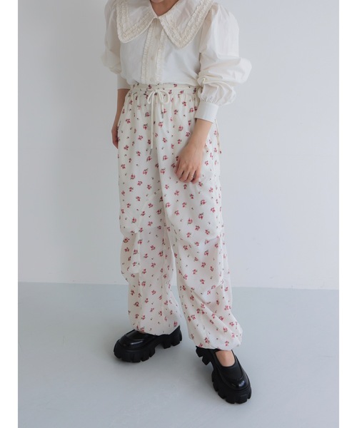 セール】flower cargo pants（カーゴパンツ）｜jumelle