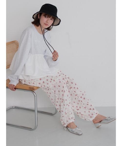 JUMELLE(ジュメロ)の「flower cargo pants(カーゴパンツ・レディース・ホワイト・MEDIUM/SMALL)」の7枚目の写真
