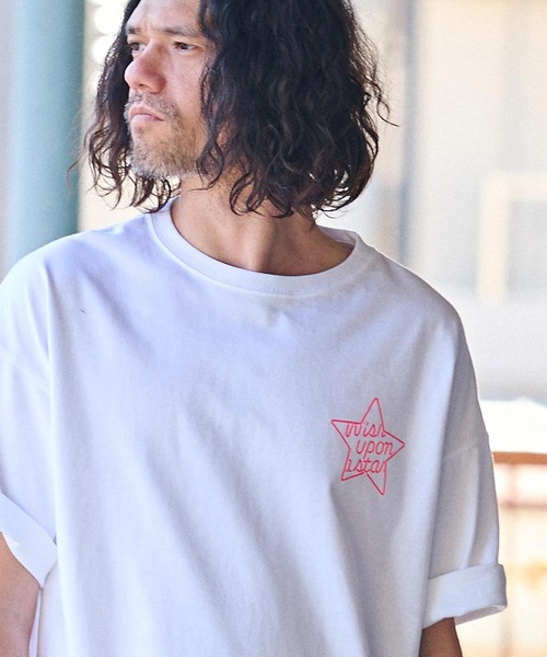 CAMBIO(カンビオ)の「mt8929- ビッグシルエットプリントT(NEONスター)(Tシャツ/カットソー・メンズ・ブラック/ホワイト/ネイビー・S/M/L/XL)」の4枚目の写真