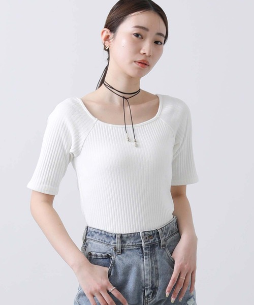 CLOCHE（クロシェ）の「カップ付きスクエアテレコカットソー（Tシャツ/カットソー・レディース・ブラック/オフホワイト・FREE）」の6枚目の写真