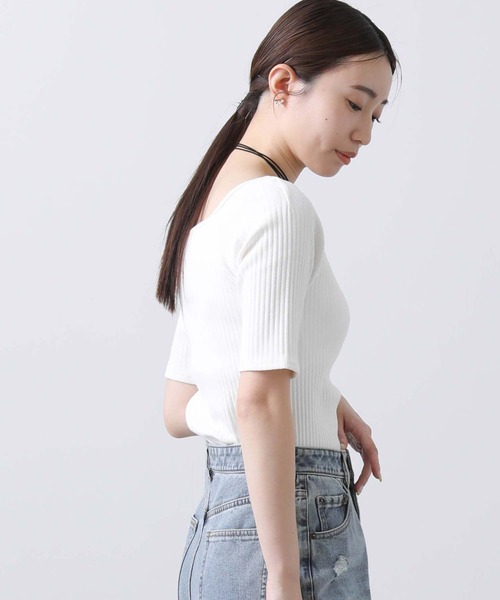 CLOCHE（クロシェ）の「カップ付きスクエアテレコカットソー（Tシャツ/カットソー・レディース・ブラック/オフホワイト・FREE）」の7枚目の写真