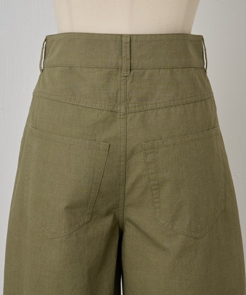 BEARDSLEY（ビアズリー）の「綿コクーンパンツ（チノパンツ・レディース・カーキ・FREE）」の22枚目の写真