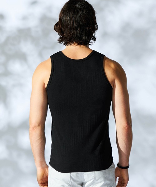 HIDEAWAYS NICOLE（ハイダウェイニコル）の「【20周年記念】ロゴプリントバイアステレコタンクトップ（タンクトップ・メンズ・ブラック/サックスブルー/ネイビー/オフホワイト・MEDIUM/LARGE）」の9枚目の写真