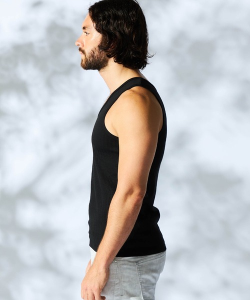 HIDEAWAYS NICOLE（ハイダウェイニコル）の「【20周年記念】ロゴプリントバイアステレコタンクトップ（タンクトップ・メンズ・ブラック/サックスブルー/ネイビー/オフホワイト・MEDIUM/LARGE）」の10枚目の写真