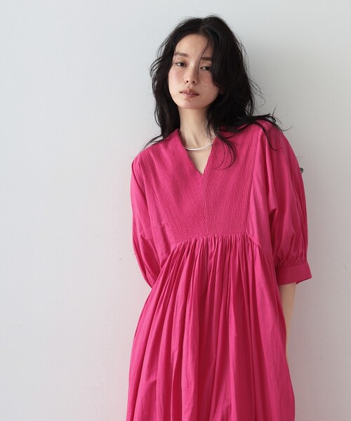 GALLEST(ギャレスト)の「◆コットンボイルピンタックワンピース(ワンピース・レディース・ブラック/ピンク系・38)」の9枚目の写真