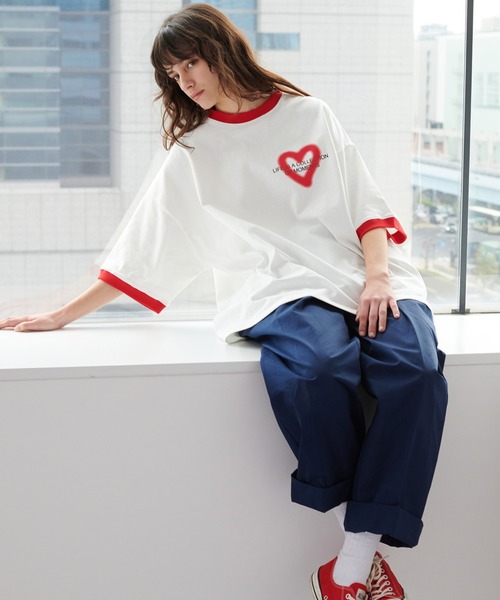 ONCILY（オンシェリー）の「HEART LOGO RINGER T-SHIRT / ハート