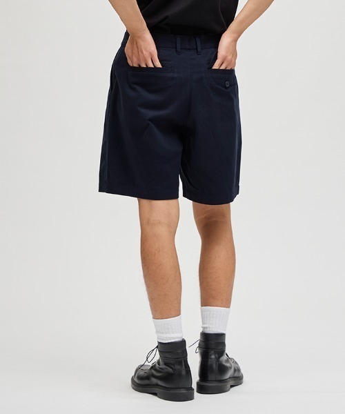 FRED PERRY（フレッドペリー）の「Wide Leg Woven Short／ワイドウーブンショートパンツ（その他パンツ・メンズ・ネイビー/グレー/ベージュ/ネイビー系・32/30）」の13枚目の写真