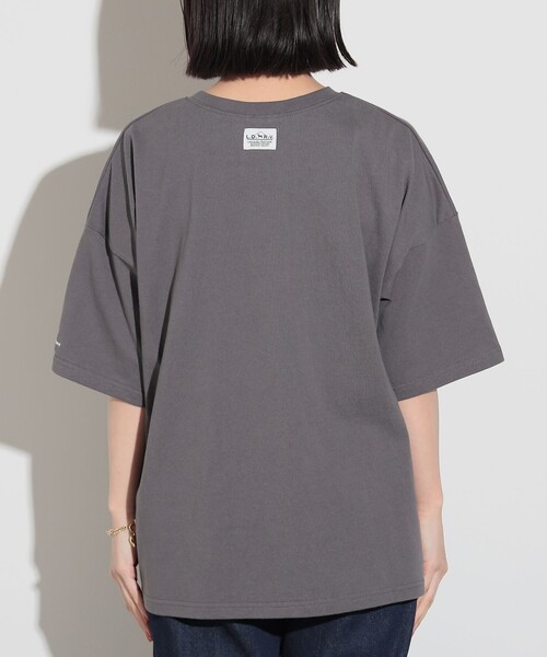 Labrador Retriever(ラブラドールリトリーバー)の「BEAMS HEART / Labrador Retriever 手書きドッグ Tシャツ(Tシャツ/カットソー・レディース・チャコールグレー/オフホワイト・FREE)」の13枚目の写真