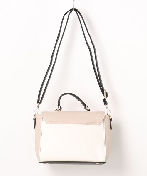 axes femme（アクシーズファム）の「フラップ配色デザインバッグ（ショルダーバッグ・レディース・ブラック/ベージュ・MEDIUM）」の15枚目の写真