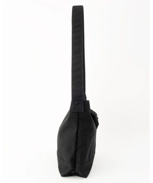 RVCA（ルーカ）の「RVCA メンズ CANVAS BAG バッグ 【2024年夏モデル】/ルーカコットンキャンバストートバッグ（ショルダーバッグ・メンズ・ホワイト/ブラック・FREE）」の14枚目の写真