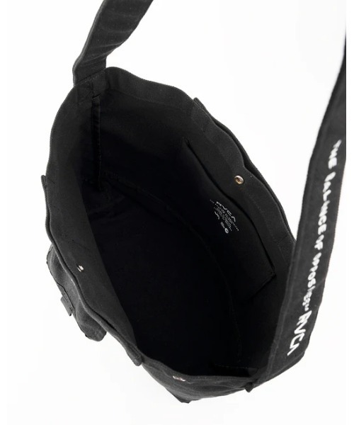 RVCA（ルーカ）の「RVCA メンズ CANVAS BAG バッグ 【2024年夏モデル】/ルーカコットンキャンバストートバッグ（ショルダーバッグ・メンズ・ホワイト/ブラック・FREE）」の20枚目の写真