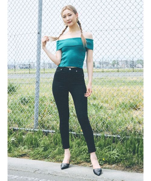 GYDA（ジェイダ）の「サイドレースアップオフショルニットトップス（ニット/セーター・レディース・グリーン/オフホワイト/ブラック・FREE）」の14枚目の写真