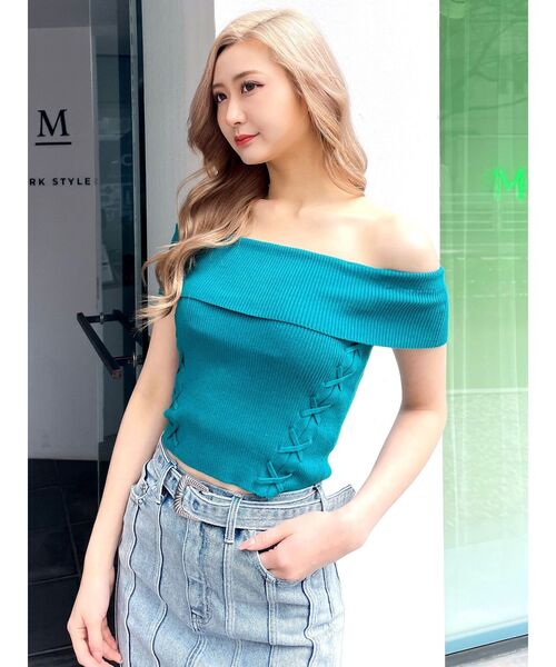 GYDA（ジェイダ）の「サイドレースアップオフショルニットトップス（ニット/セーター・レディース・グリーン/オフホワイト/ブラック・FREE）」の16枚目の写真