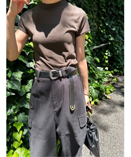 BLACK BY MOUSSY（ブラックバイマウジー）の「sheer compact tops(シアーコンパクトトップス)（Tシャツ/カットソー・レディース・ブラウン/レッド/オフホワイト・FREE）」の2枚目の写真