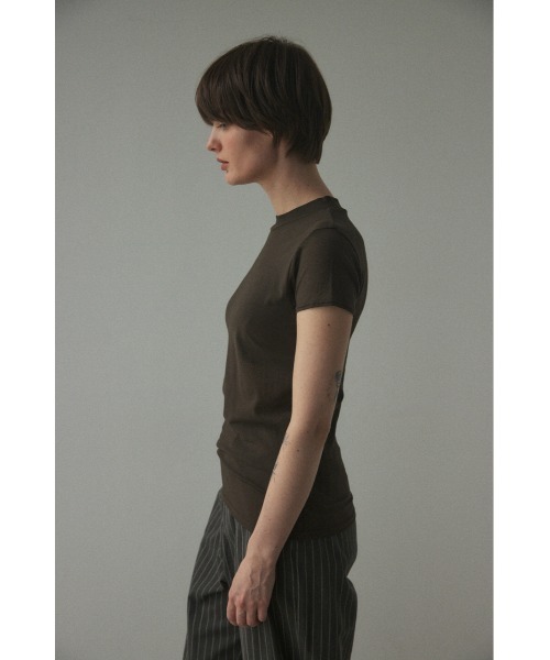 BLACK BY MOUSSY（ブラックバイマウジー）の「sheer compact tops(シアーコンパクトトップス)（Tシャツ/カットソー・レディース・ブラウン/レッド/オフホワイト・FREE）」の16枚目の写真