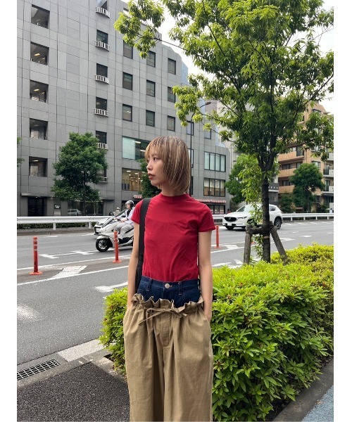 BLACK BY MOUSSY（ブラックバイマウジー）の「sheer compact tops(シアーコンパクトトップス)（Tシャツ/カットソー・レディース・ブラウン/レッド/オフホワイト・FREE）」の12枚目の写真