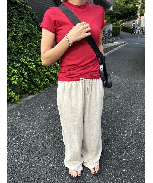 BLACK BY MOUSSY（ブラックバイマウジー）の「sheer compact tops(シアーコンパクトトップス)（Tシャツ/カットソー・レディース・ブラウン/レッド/オフホワイト・FREE）」の6枚目の写真