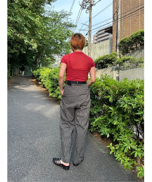 BLACK BY MOUSSY（ブラックバイマウジー）の「sheer compact tops(シアーコンパクトトップス)（Tシャツ/カットソー・レディース・ブラウン/レッド/オフホワイト・FREE）」の5枚目の写真