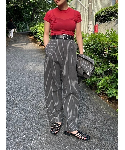 BLACK BY MOUSSY（ブラックバイマウジー）の「sheer compact tops(シアーコンパクトトップス)（Tシャツ/カットソー・レディース・ブラウン/レッド/オフホワイト・FREE）」の4枚目の写真