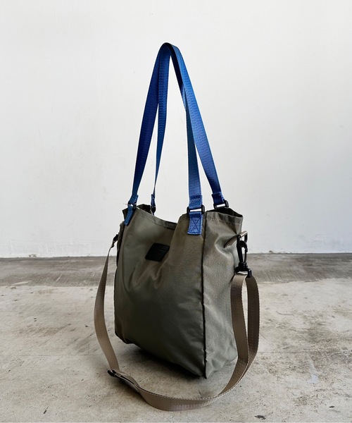 SPRUCE（スプルース）の「EM:SPRUCE 軽量　A４収納可 エムス2WAYトート（ショルダーバッグ・レディース・ブラック/グレー/ベージュ/カーキ・FREE）」の20枚目の写真