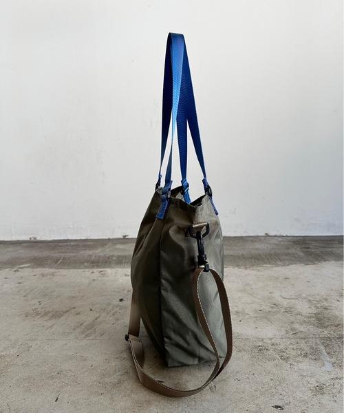 SPRUCE（スプルース）の「EM:SPRUCE 軽量　A４収納可 エムス2WAYトート（ショルダーバッグ・レディース・ブラック/グレー/ベージュ/カーキ・FREE）」の22枚目の写真