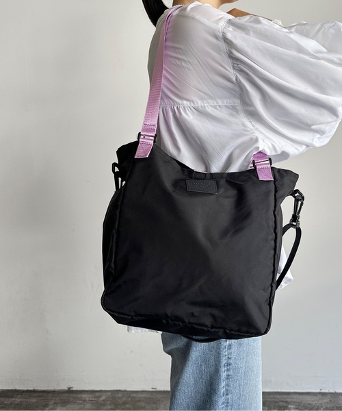 SPRUCE（スプルース）の「EM:SPRUCE 軽量　A４収納可 エムス2WAYトート（ショルダーバッグ・レディース・ブラック/グレー/ベージュ/カーキ・FREE）」の11枚目の写真