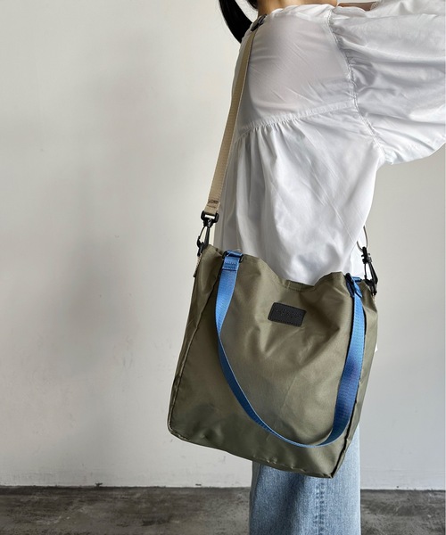 SPRUCE（スプルース）の「EM:SPRUCE 軽量　A４収納可 エムス2WAYトート（ショルダーバッグ・レディース・ブラック/グレー/ベージュ/カーキ・FREE）」の18枚目の写真