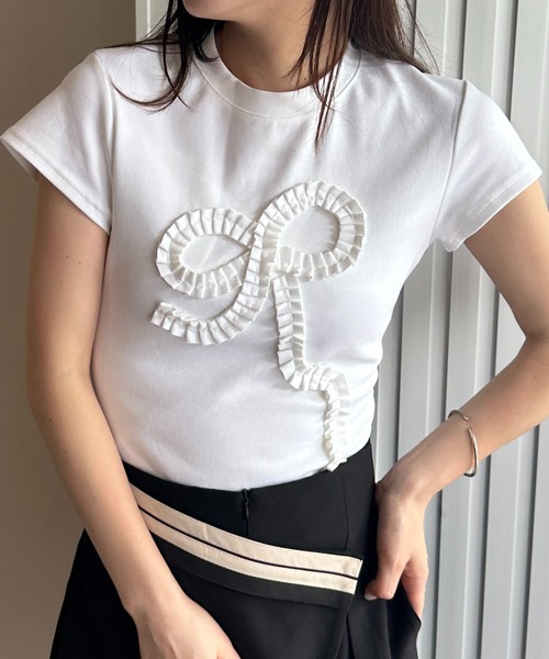solleim(ソルレム)の「リボンディテールTシャツ(Tシャツ/カットソー・レディース・オフホワイト/グレー/ブラック・M)」の8枚目の写真