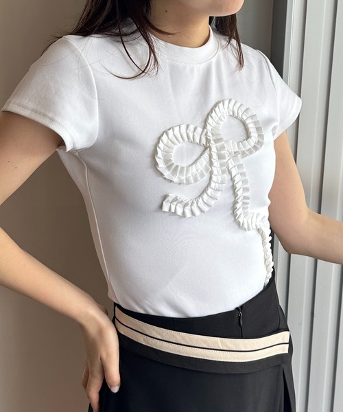 solleim(ソルレム)の「リボンディテールTシャツ(Tシャツ/カットソー・レディース・オフホワイト/グレー/ブラック・M)」の10枚目の写真