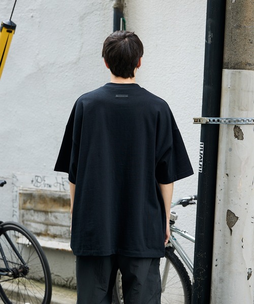 カジュアルコーデに☆【FOG】Essentials クラシック 半袖Tシャツ 🦔🦔🦔｜FOG ESSENTIALSのTシャツ/カットソーを使った